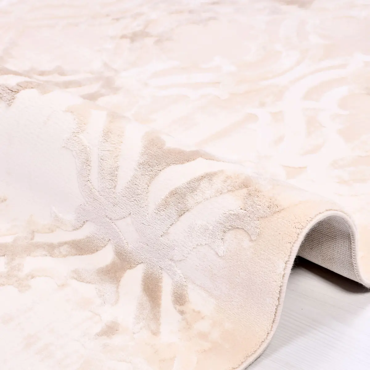 Segura Modern Bej Viskon ve Akrilik Pamuk Tabanlı Makine Halısı - Görsel 3