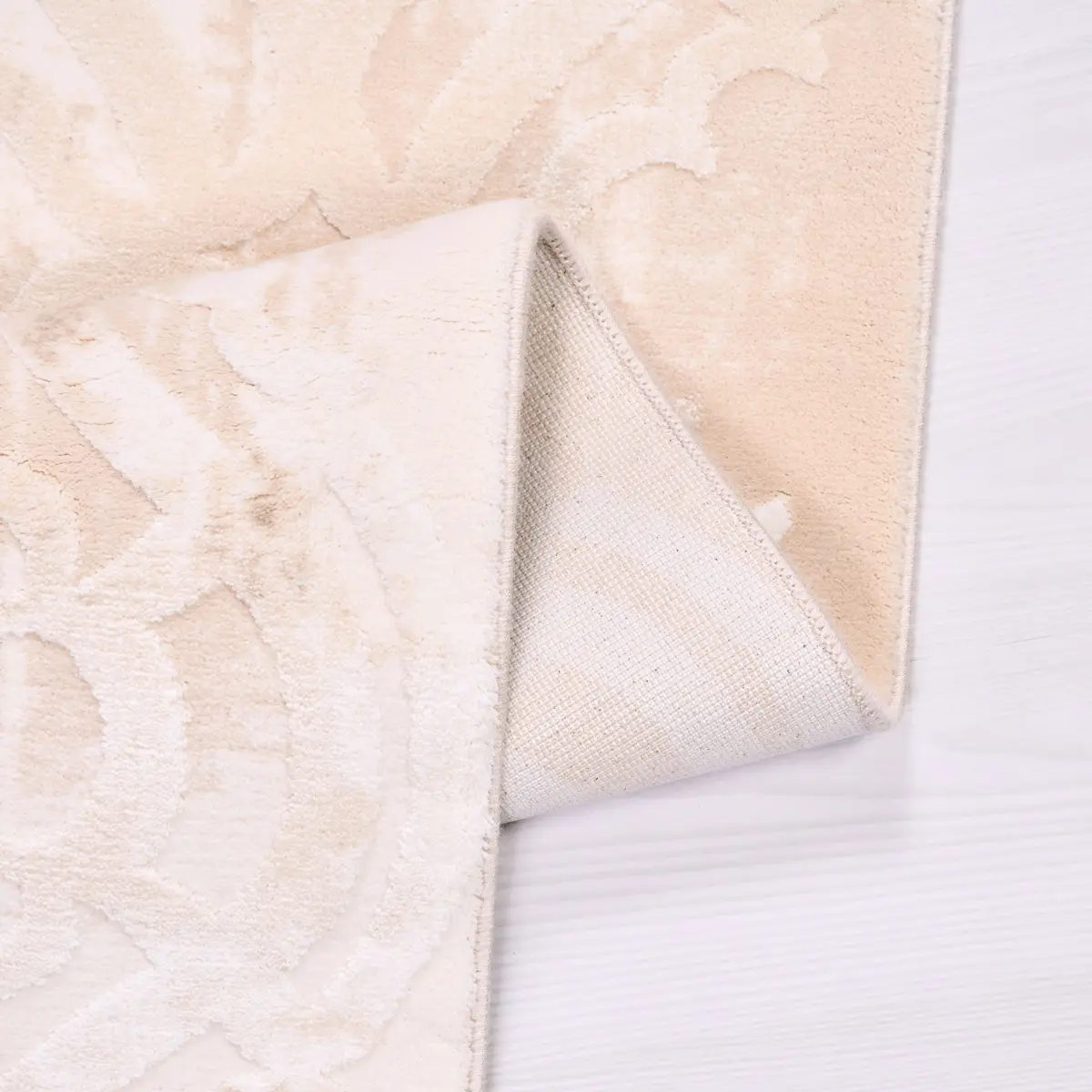 Segura Modern Bej Viskon ve Akrilik Pamuk Tabanlı Makine Halısı - Görsel 4