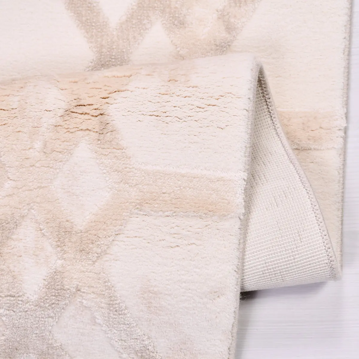 Tobarra Modern Krem Viskon ve Akrilik Pamuk Tabanlı Makine Halısı - Görsel 4