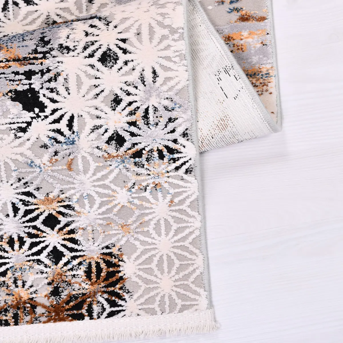 Vomero Modern Multi Viskon ve Akrilik Kaydırmaz Tabanlı Makine Halısı - Görsel 3