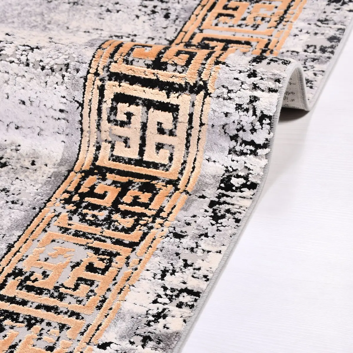 Scampia Çerçeveli Gri Viskon ve Akrilik Kaydırmaz Tabanlı Makine Halısı - Görsel 5
