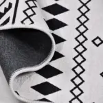 Lesina Geometrik Gri Polyester ve Pamuklu Kaydırmaz Tabanlı Dijital Baskı Halı - Görsel 4