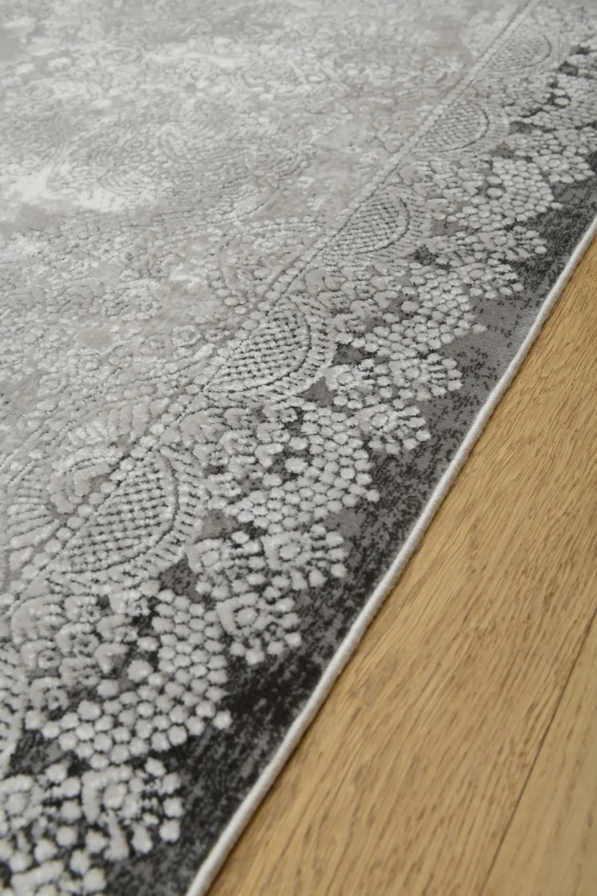 Gussola Klasik Göbekli Gri Akrilik Makine Halısı - Görsel 2