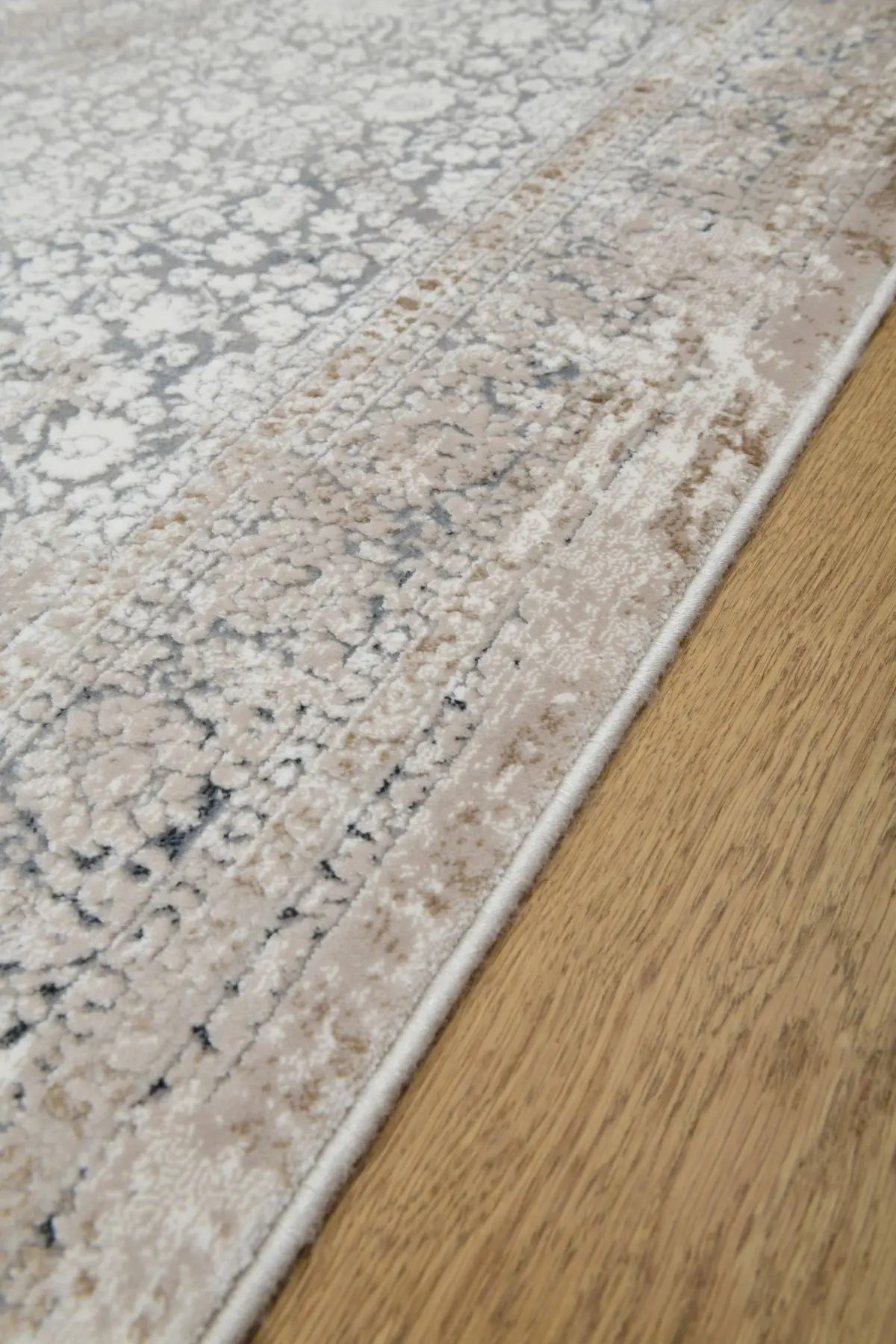 Sospiro Klasik Göbekli Kahverengi Akrilik Makine Halısı - Görsel 3