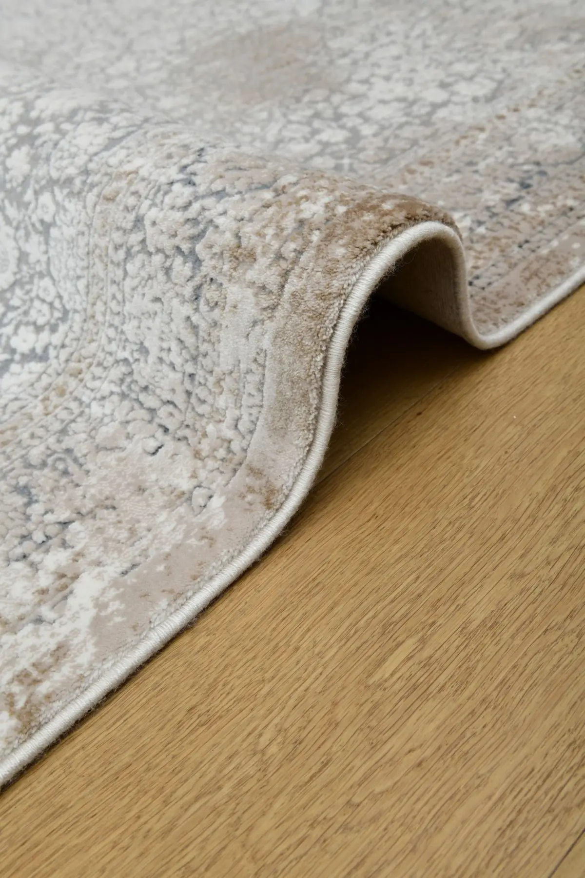 Sospiro Klasik Göbekli Kahverengi Akrilik Makine Halısı - Görsel 4