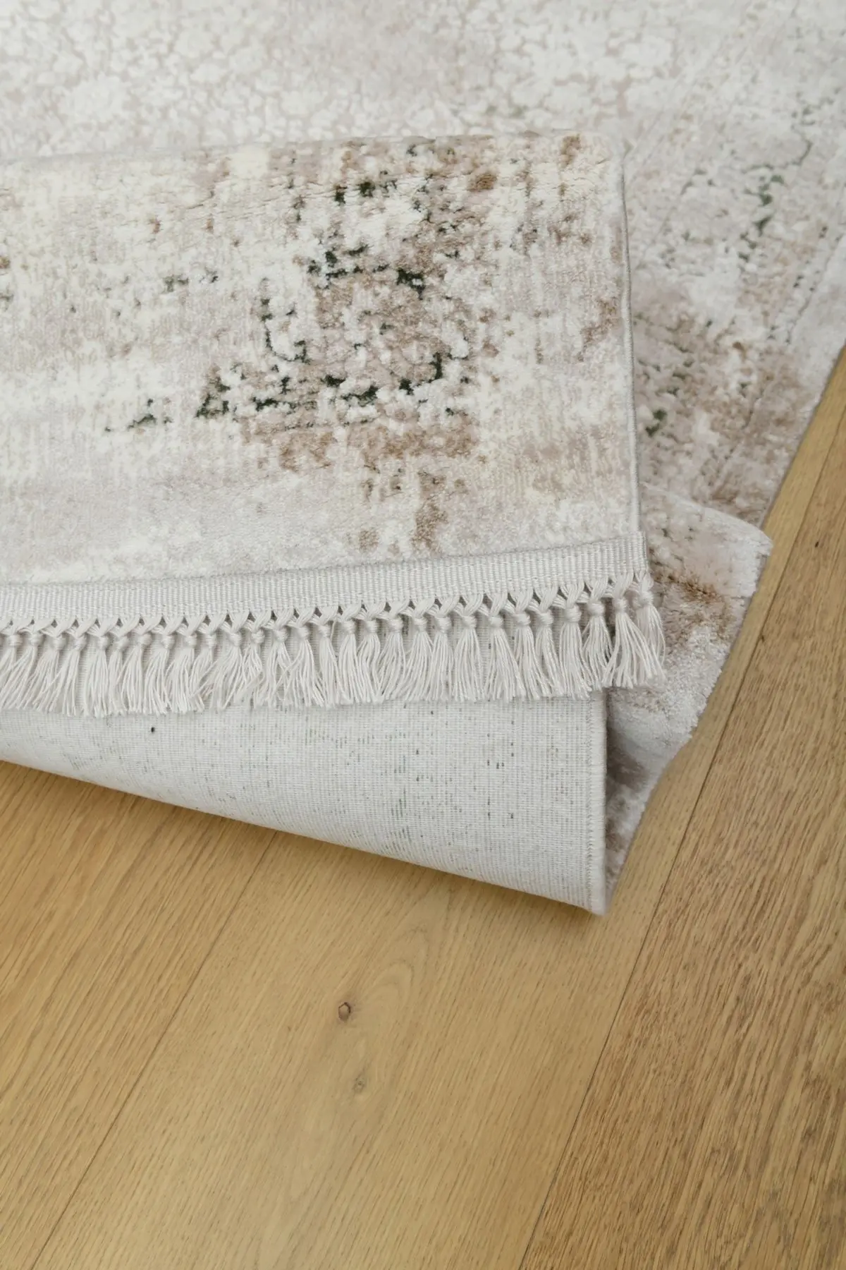 Marcaria Klasik Göbekli Krem Akrilik Makine Halısı - Görsel 5