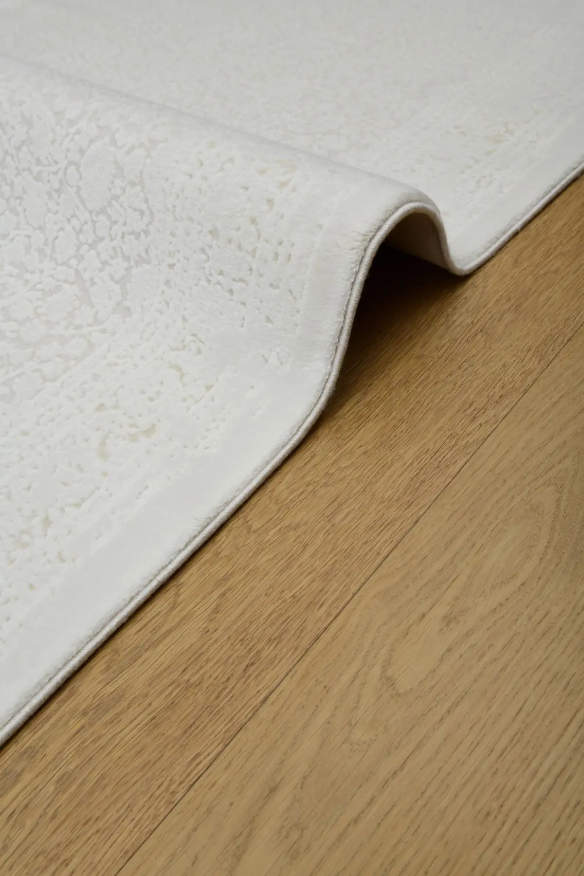 Canneto Klasik Göbekli Krem Akrilik Makine Halısı - Görsel 3