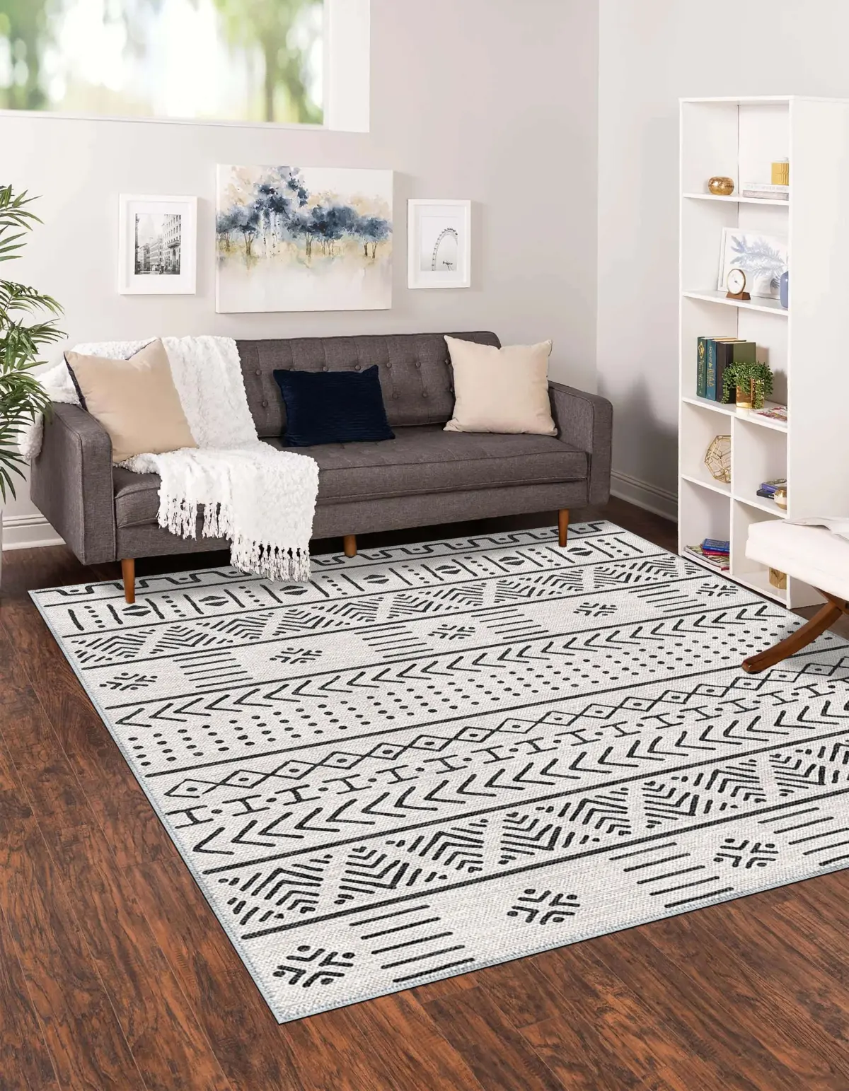 Guina Geometrik Beyaz Polyester ve Pamuklu Yıkanabilir Kaydırmaz Taban Dijital Baskı Halı - Görsel 6