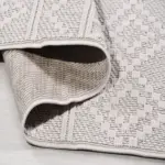 Grimma Geometrik Beyaz Polyester Kaydırmaz Tabanlı Makine Halısı - Görsel 4