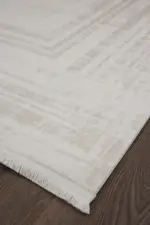 Merine Çerçeveli Krem Akrilik Makine Halısı - Görsel 2