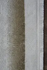 Monk Çerçeveli Krem Vizon Çizgili Akrilik Makine Halısı - Görsel 3