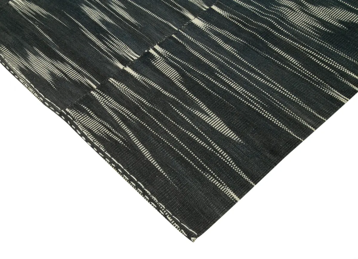 Gümgüm Modern Siyah Pamuk Üstü Yün El Dokuma Kilim-332x407 - Görsel 4