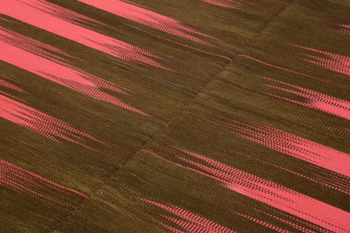 Gümgüm Modern Pembe Pamuk Üstü Yün El Dokuma Kilim-199x283 - Görsel 5