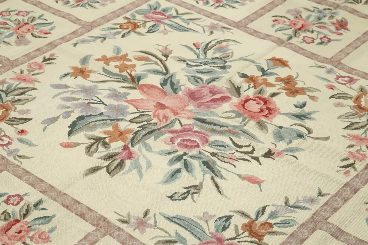 Needlepoint Bej Pamuk Üzerine Yün El Dokuma Halı-241x300 - Görsel 5