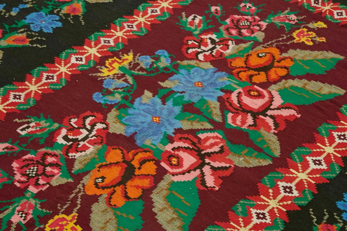 Moldovian Klasik Göbekli Siyah Pamuk Üzerine Yün El Dokuma Kilim-216x274 - Görsel 5