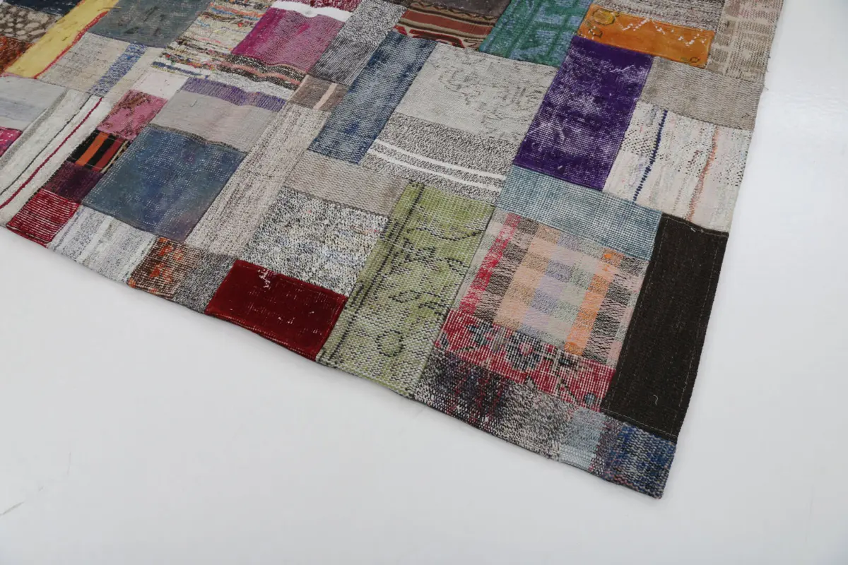 Chaput Patchwork Multi Renk Pamuk Üzerine Yün El Dokuma Kilim-200x302 - Görsel 4