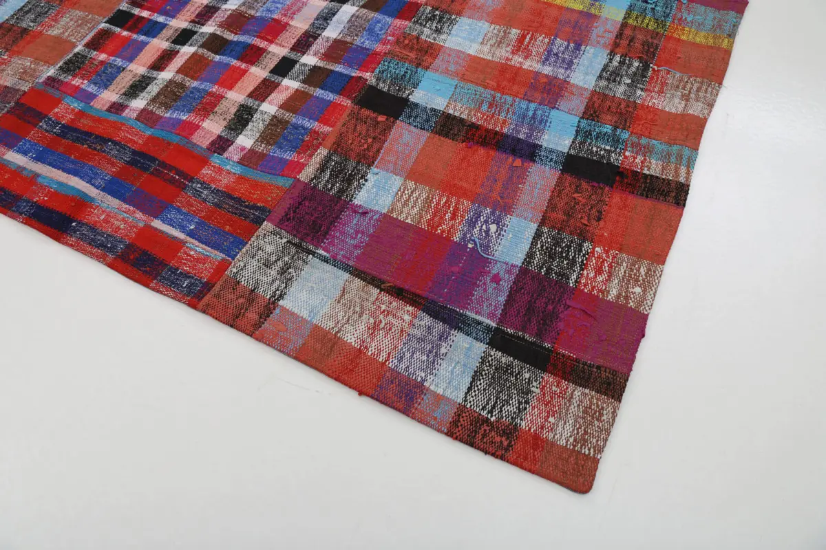 Chaput Patchwork Multi Renk Pamuk Üzerine Yün El Dokuma Kilim-205x295 - Görsel 4