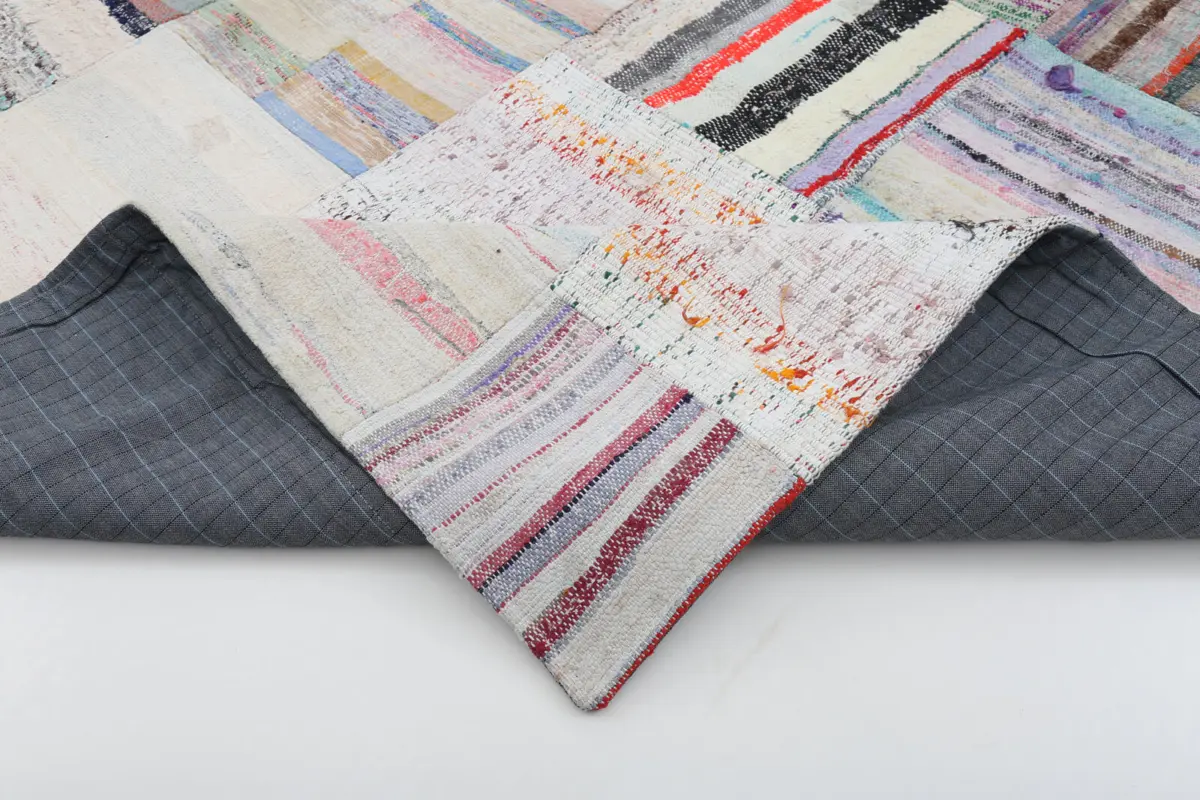 Chaput Patchwork Bej Renk Pamuk Üzerine Yün El Dokuma Kilim-204x304 - Görsel 5