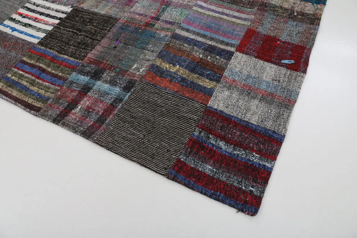 Chaput Patchwork Multi Renk Pamuk Üzerine Yün El Dokuma Kilim-206x296 - Görsel 4
