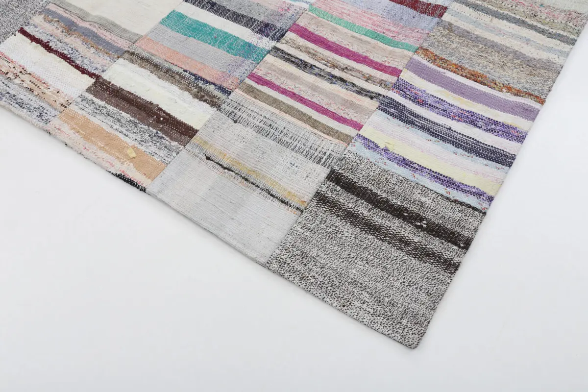 Chaput Patchwork Bej Renk Pamuk Üzerine Yün El Dokuma Kilim-202x299 - Görsel 4