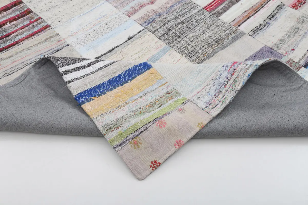 Chaput Patchwork Bej Renk Pamuk Üzerine Yün El Dokuma Kilim-251x350 - Görsel 5