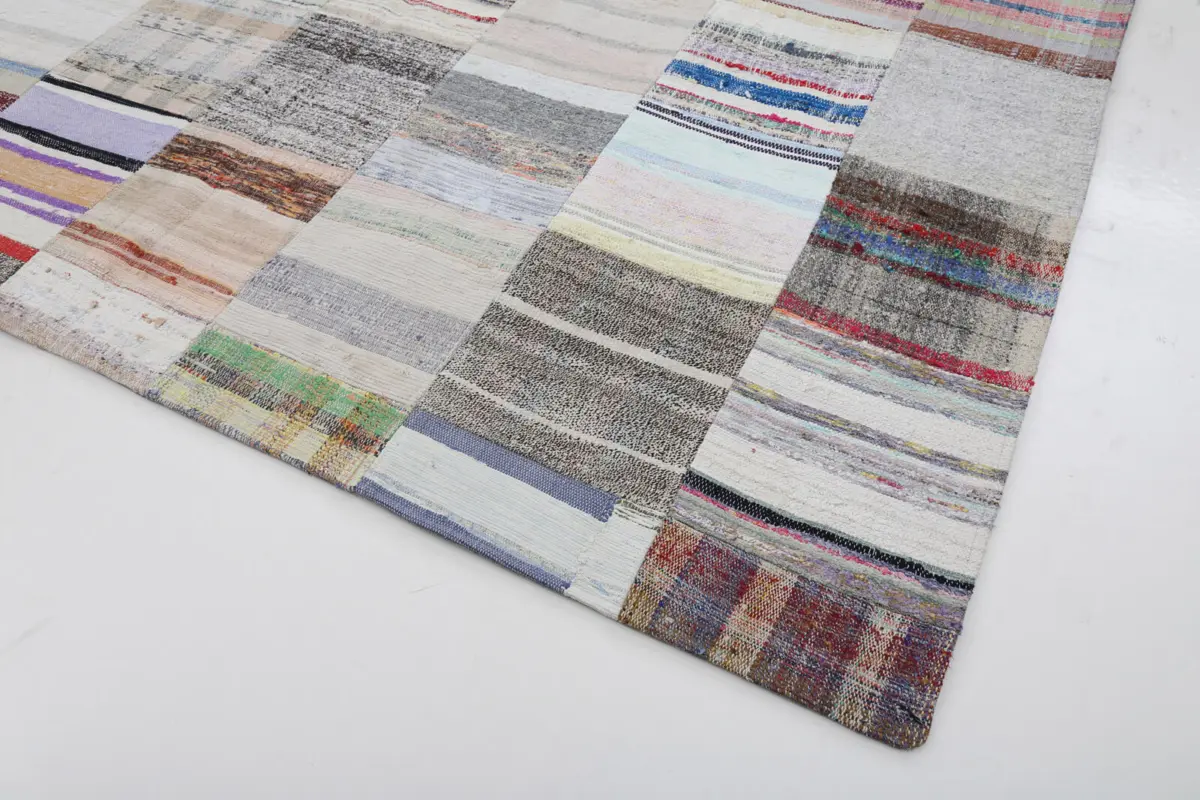 Chaput Patchwork Bej Renk Pamuk Üzerine Yün El Dokuma Kilim-250x351 - Görsel 4