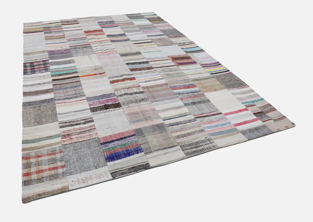 Chaput Patchwork Bej Renk Pamuk Üzerine Yün El Dokuma Kilim-246x352 - Görsel 3