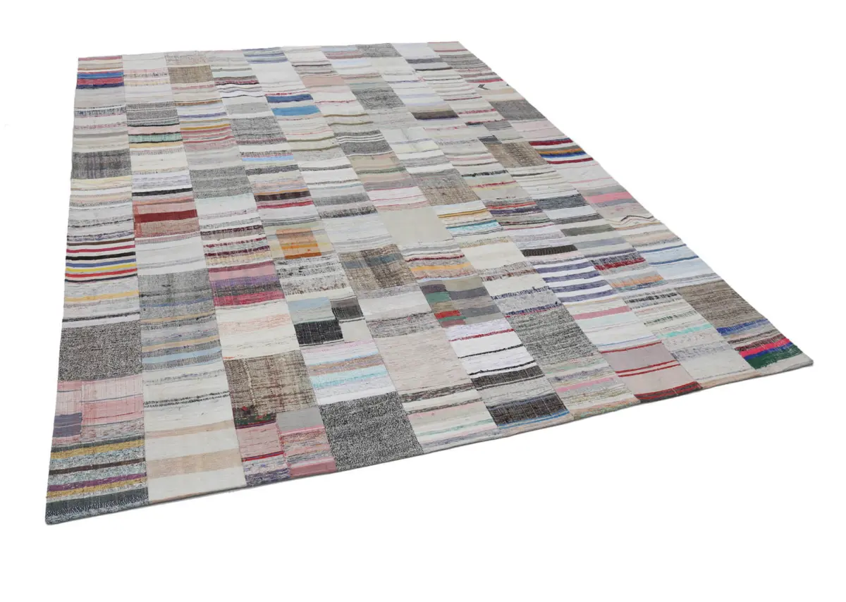 Chaput Patchwork Bej Renk Pamuk Üzerine Yün El Dokuma Kilim-301x402 - Görsel 3