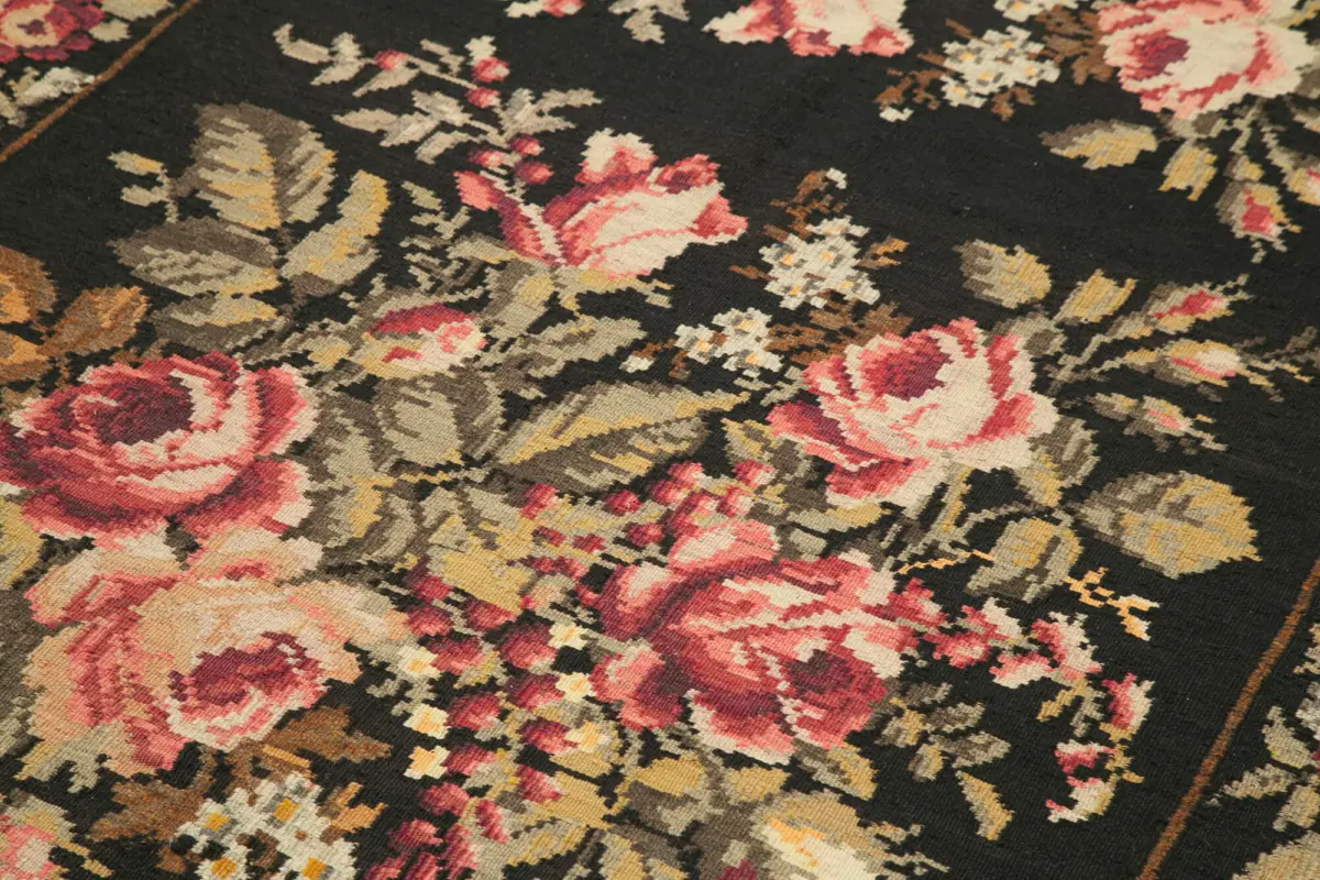 Moldovian Klasik Göbekli Siyah Pamuk Üzerine Yün El Dokuma Kilim-165x396 - Görsel 5