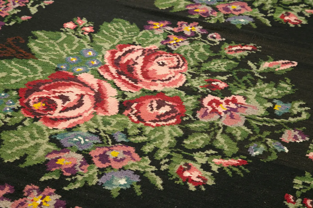 Moldovian Klasik Göbekli Siyah Pamuk Üzerine Yün El Dokuma Kilim-195x470 - Görsel 5