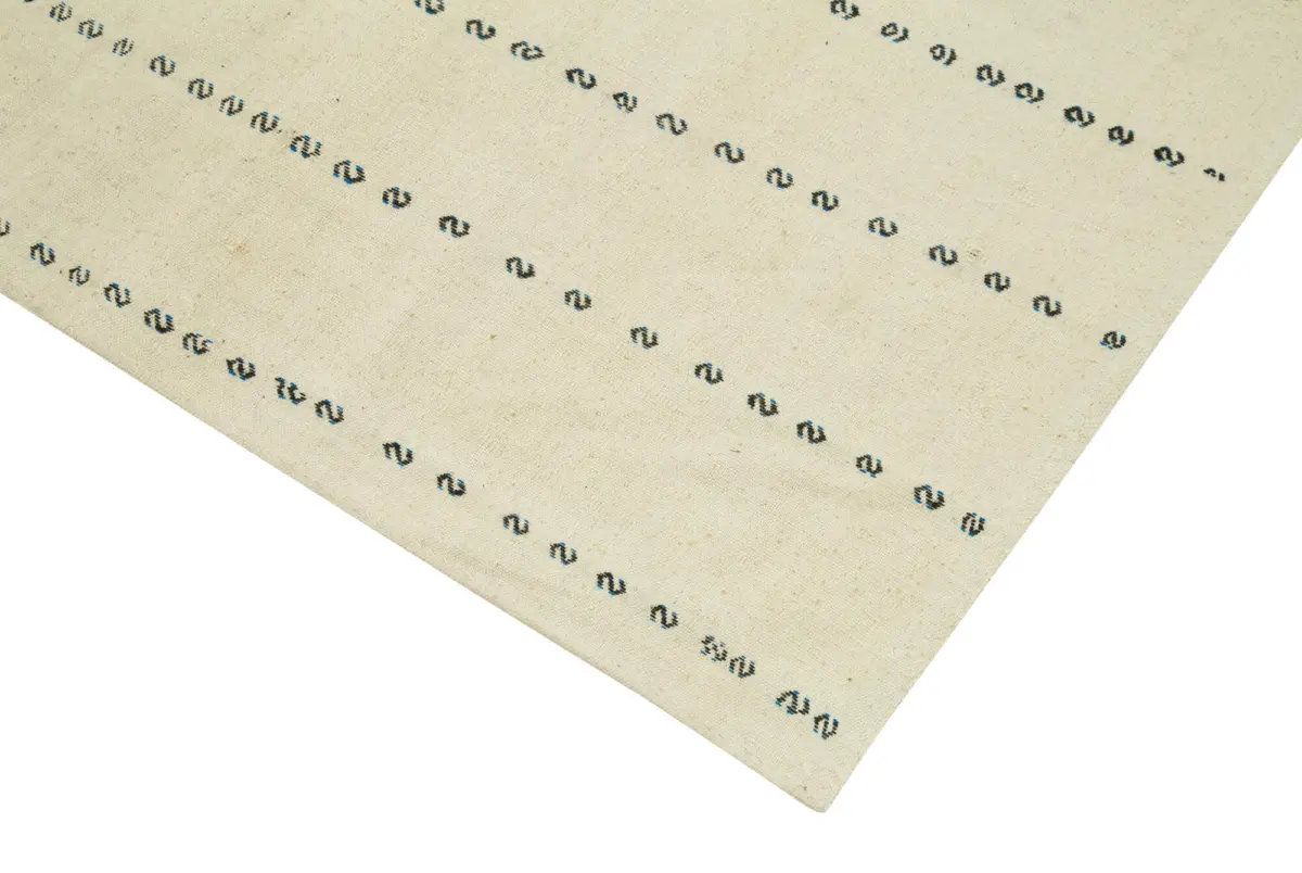 Anadolu Eskitme Beyaz Pamuk Üzerine Yün El Dokuma Kilim-136x300 - Görsel 4