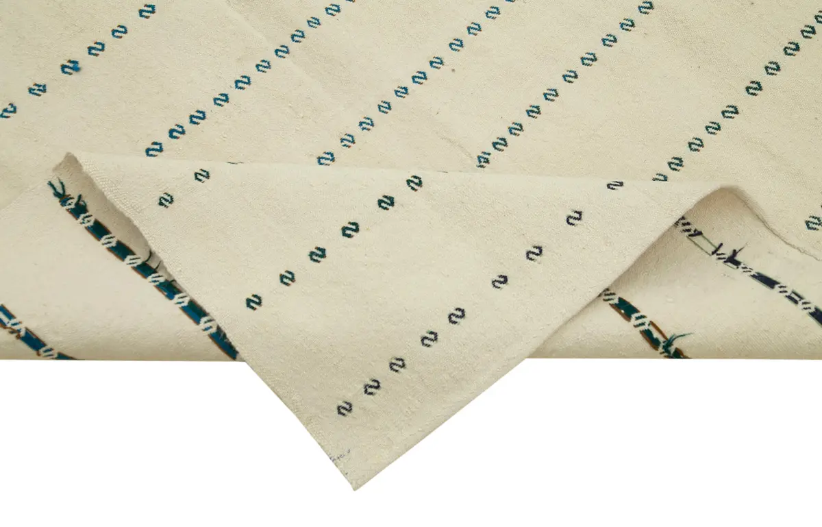 Anadolu Eskitme Beyaz Pamuk Üzerine Yün El Dokuma Kilim-126x266 - Görsel 6