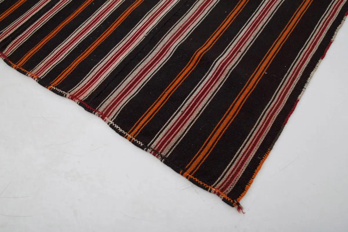 Kıl Çizgili Kahverengi Keçi Kılı İpliğinden El Dokuma Kilim-212x284 - Görsel 4