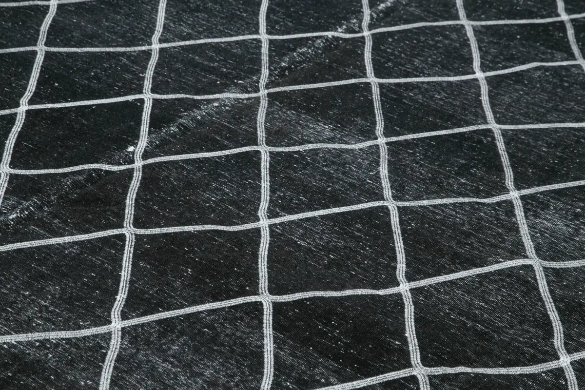 Modern Halı- Siyah Pamuk Üzerine Yün El Dokuma Halı-307x434 - Görsel 5