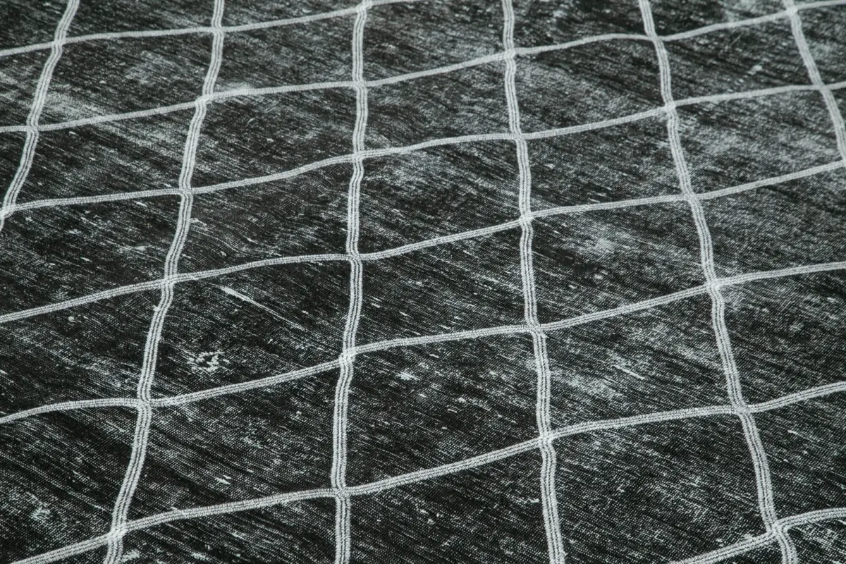 Modern Halı- Siyah Pamuk Üzerine Yün El Dokuma Halı-290x400 - Görsel 5