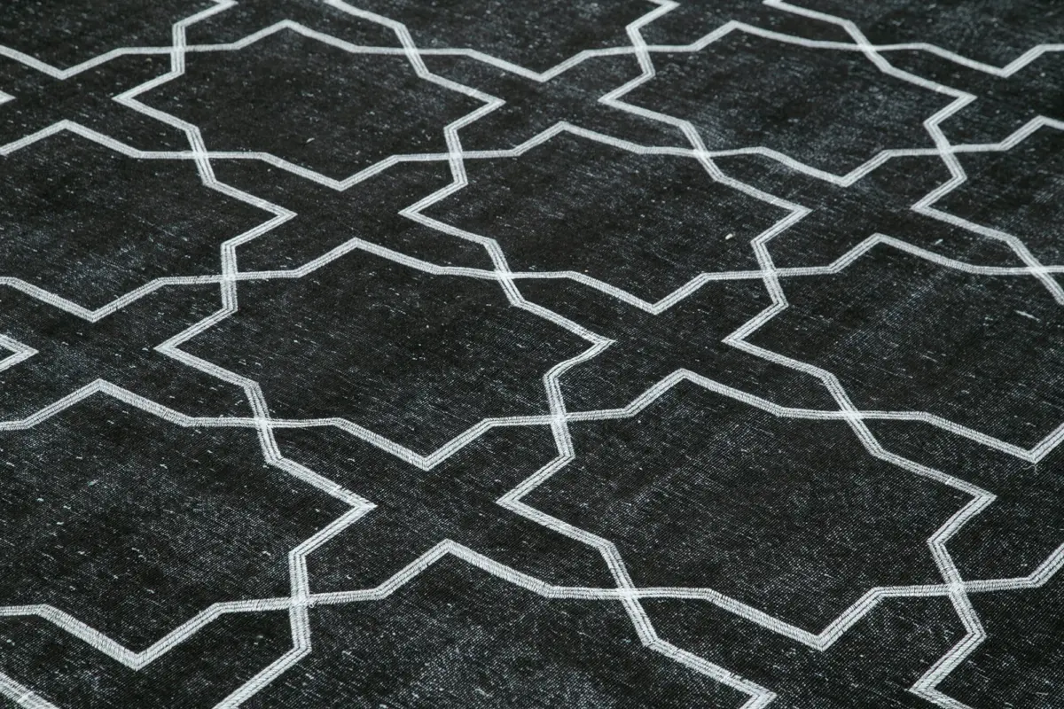 Modern Halı- Siyah Pamuk Üzerine Yün El Dokuma Halı-286x395 - Görsel 5