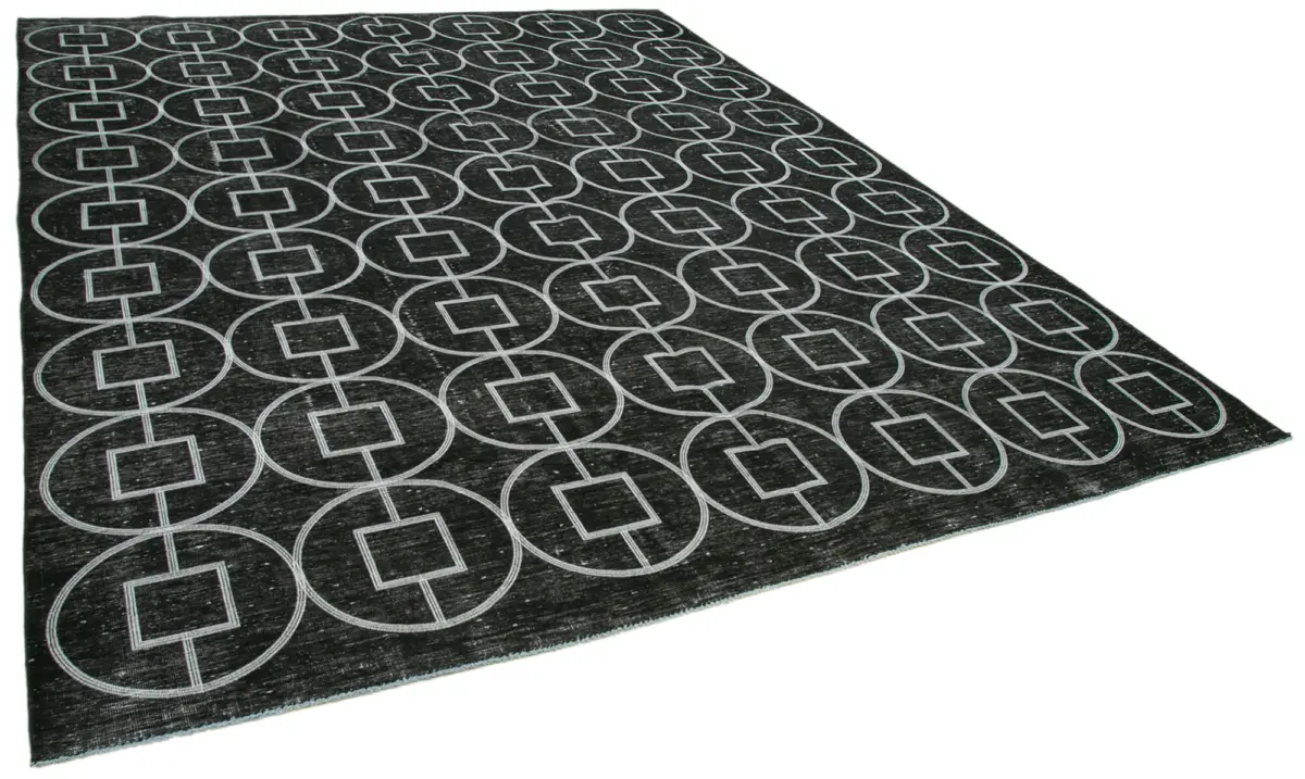 Modern Halı- Siyah Pamuk Üzerine Yün El Dokuma Halı-296x376 - Görsel 2