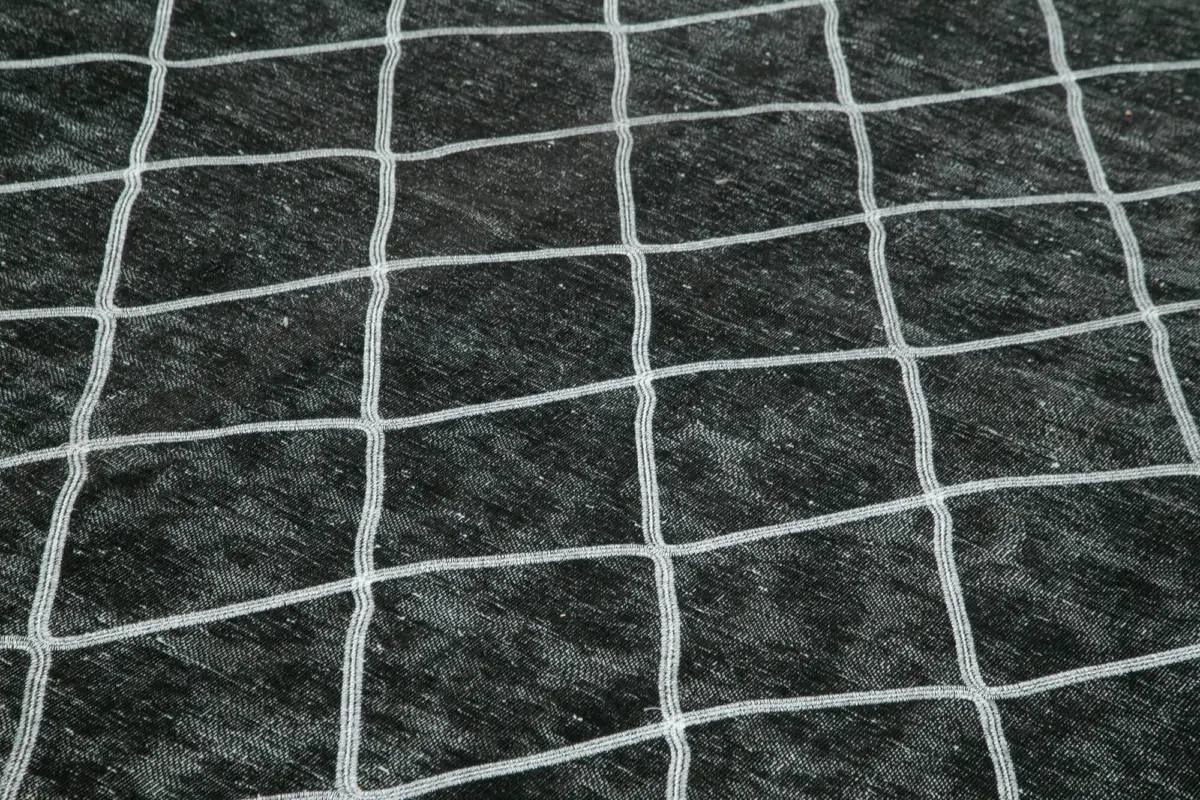 Modern Halı- Siyah Pamuk Üzerine Yün El Dokuma Halı-310x407 - Görsel 5