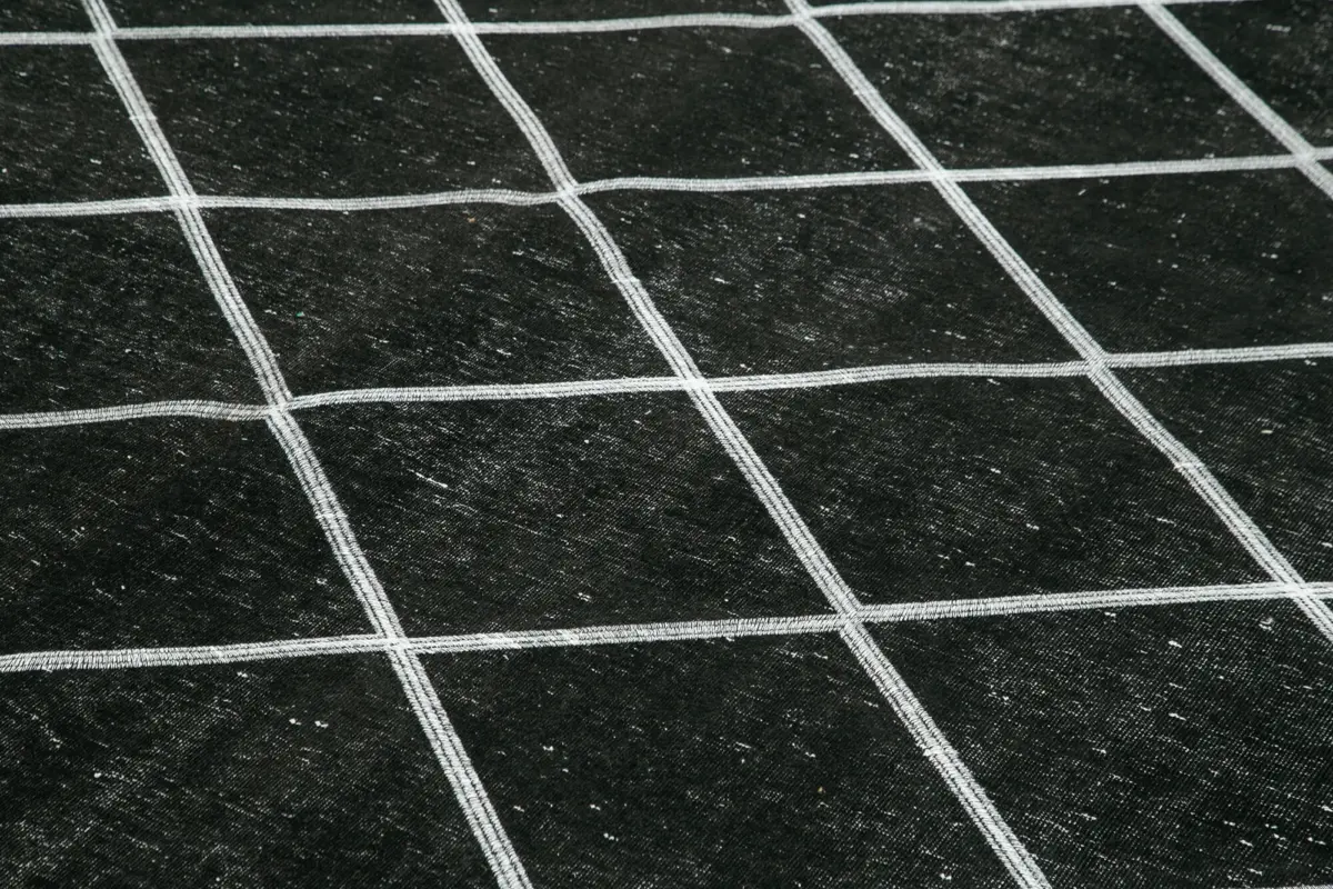 Modern Halı- Siyah Pamuk Üzerine Yün El Dokuma Halı-256x387 - Görsel 5