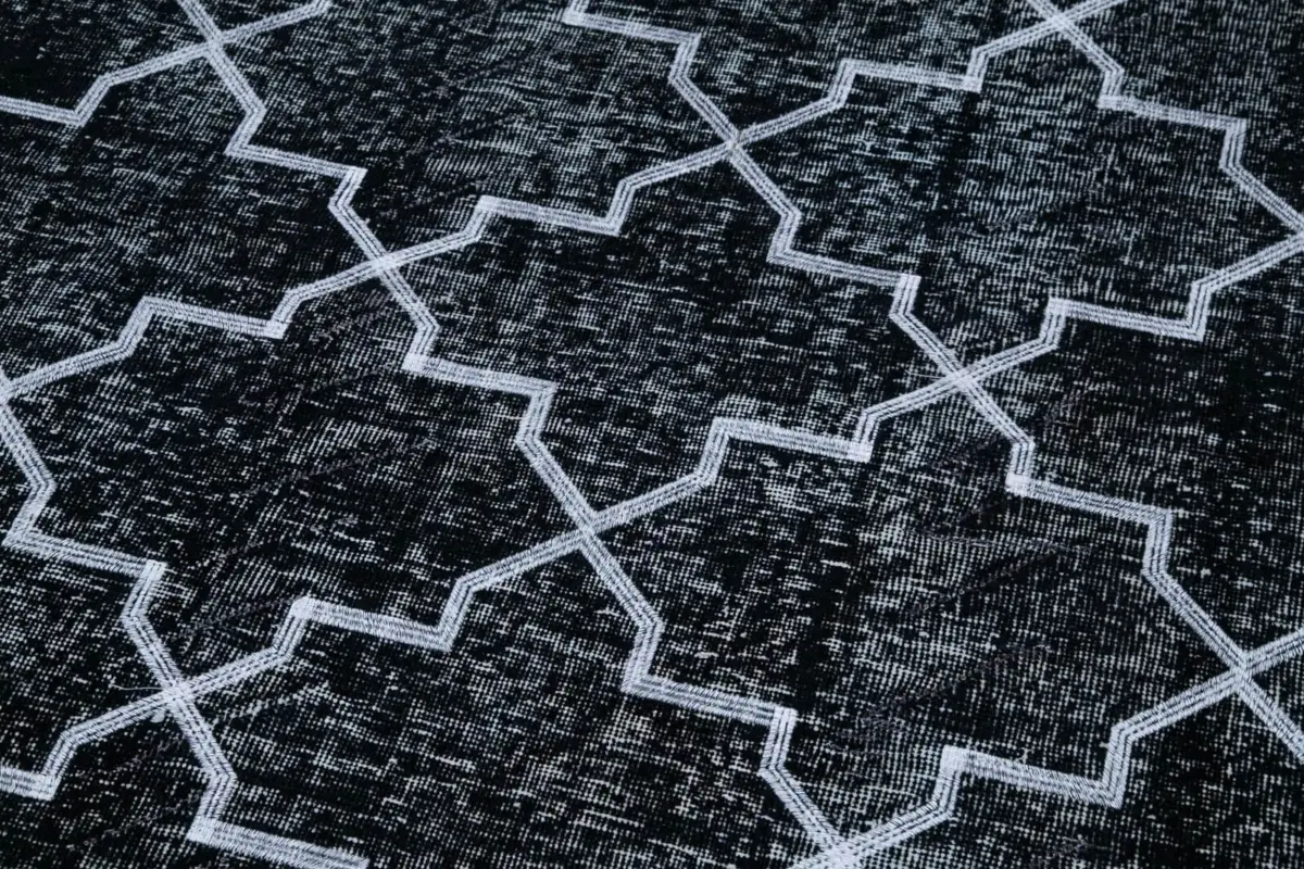 Modern Halı- Siyah Pamuk Üzerine Yün El Dokuma Halı-142x352 - Görsel 7