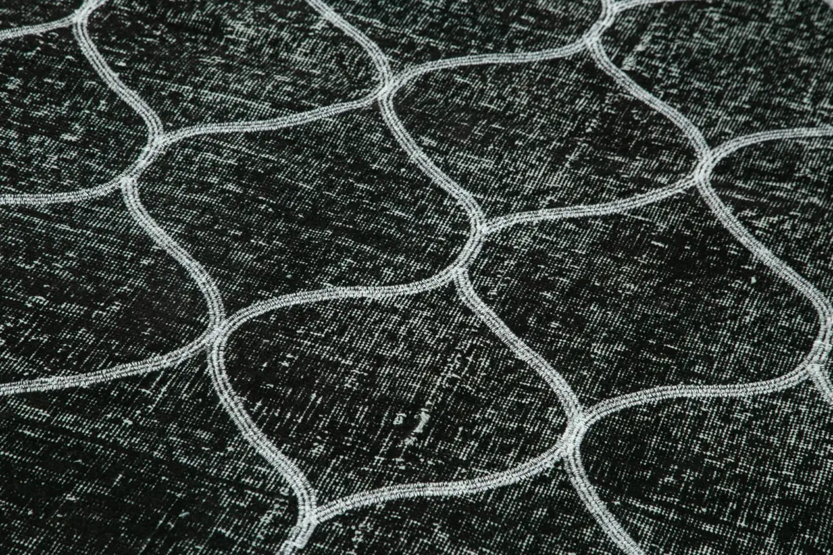 Modern Halı- Siyah Pamuk Üzerine Yün El Dokuma Halı-142x362 - Görsel 5