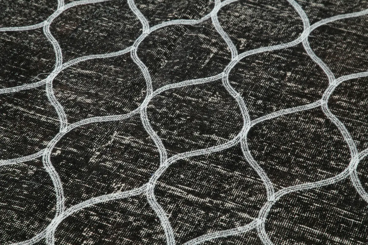 Modern Halı- Siyah Pamuk Üzerine Yün El Dokuma Halı-146x399 - Görsel 5