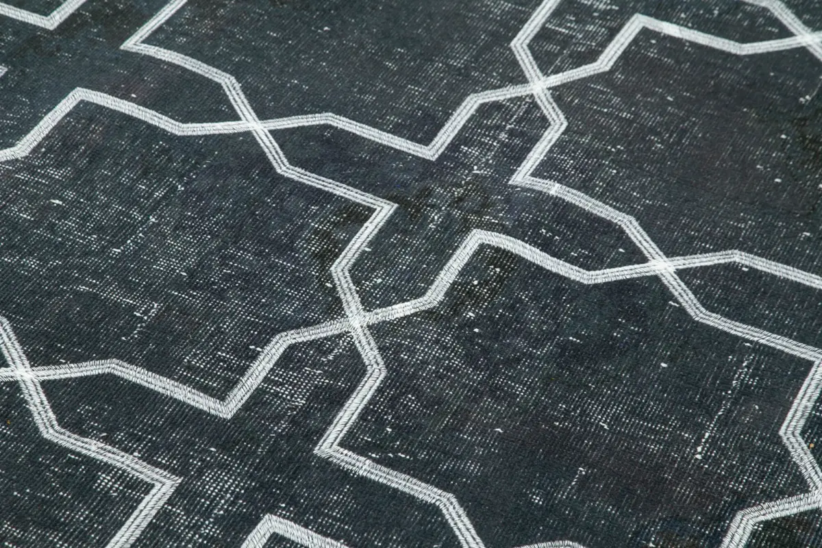 Modern Halı- Siyah Pamuk Üzerine Yün El Dokuma Halı-141x400 - Görsel 5