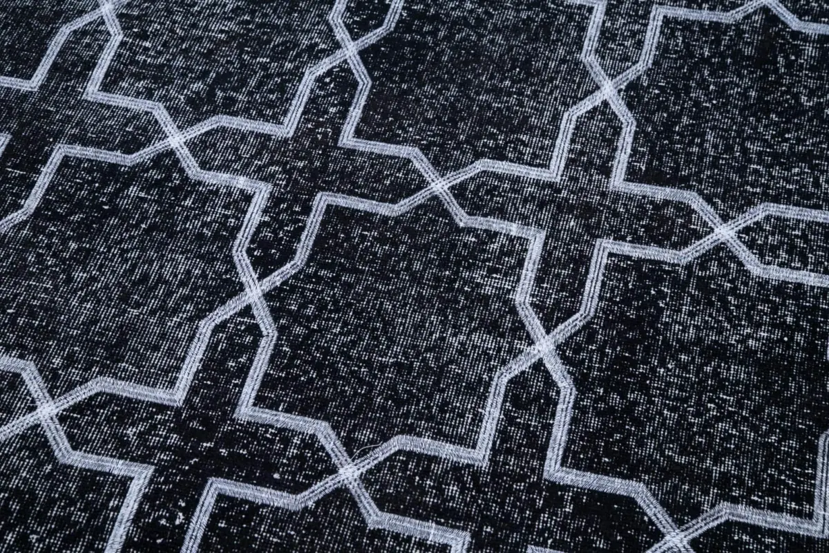 Modern Halı- Siyah Pamuk Üzerine Yün El Dokuma Halı-142x371 - Görsel 7