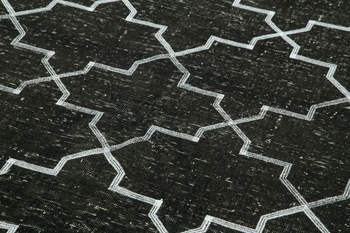 Modern Halı- Siyah Pamuk Üzerine Yün El Dokuma Halı-147x379 - Görsel 5