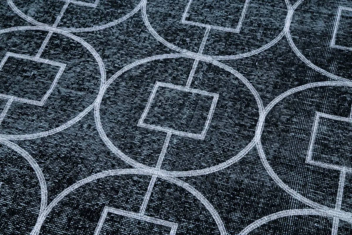 Modern Halı- Siyah Pamuk Üzerine Yün El Dokuma Halı-144x369 - Görsel 7