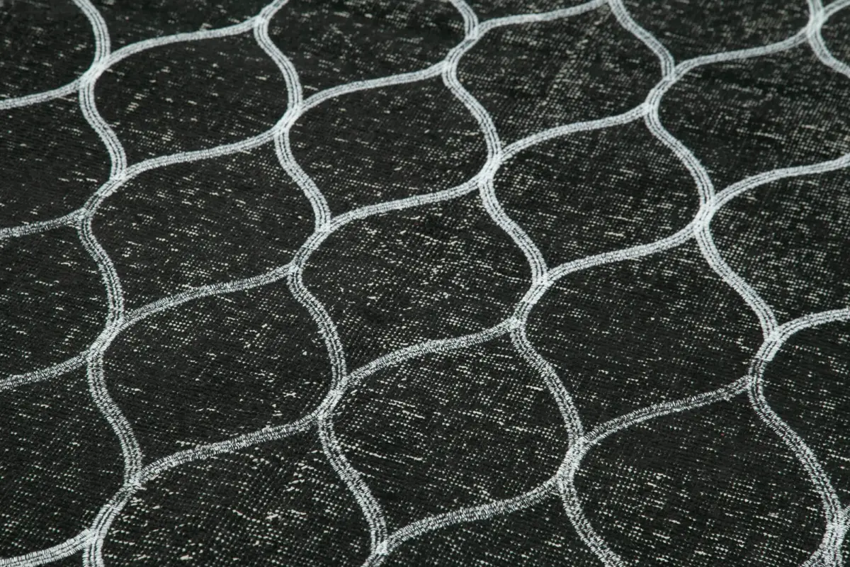 Modern Halı- Siyah Pamuk Üzerine Yün El Dokuma Halı-145x387 - Görsel 5