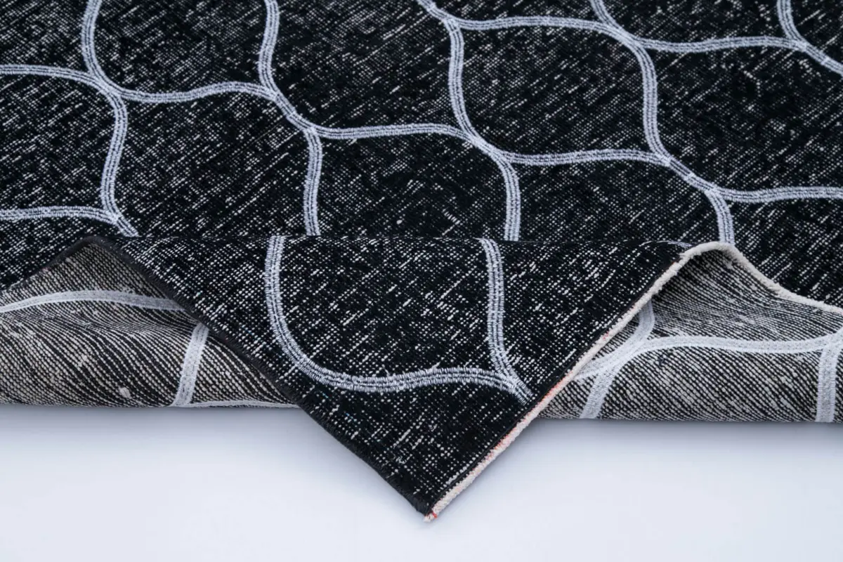 Modern Halı- Siyah Pamuk Üzerine Yün El Dokuma Halı-152x342 - Görsel 5