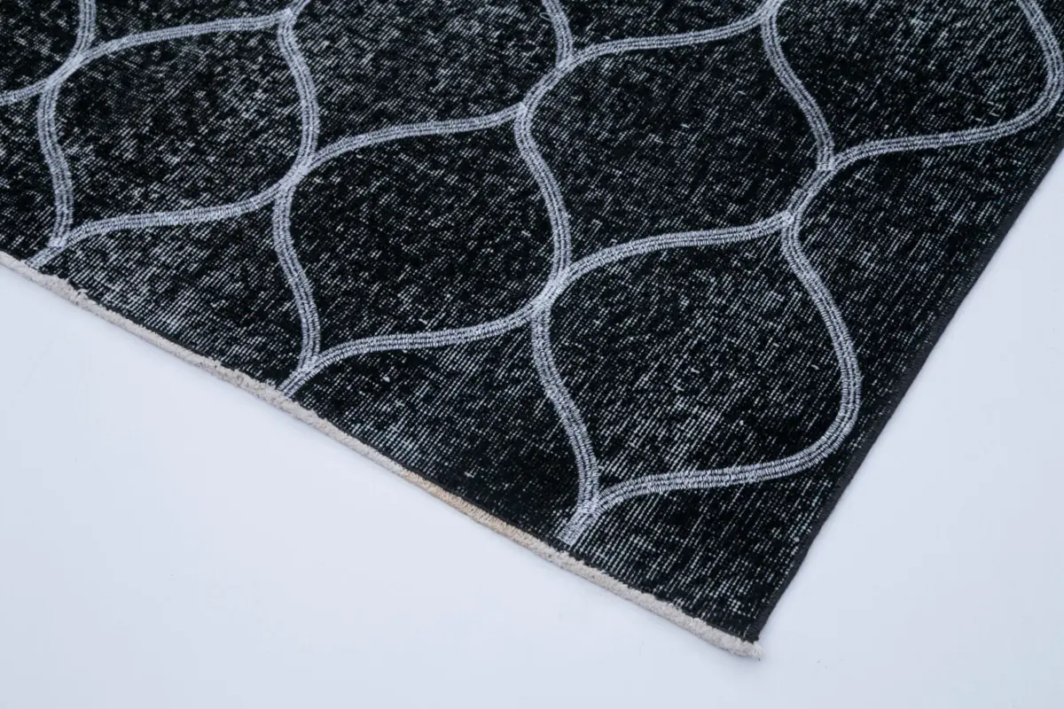 Modern Halı- Siyah Pamuk Üzerine Yün El Dokuma Halı-142x360 - Görsel 4