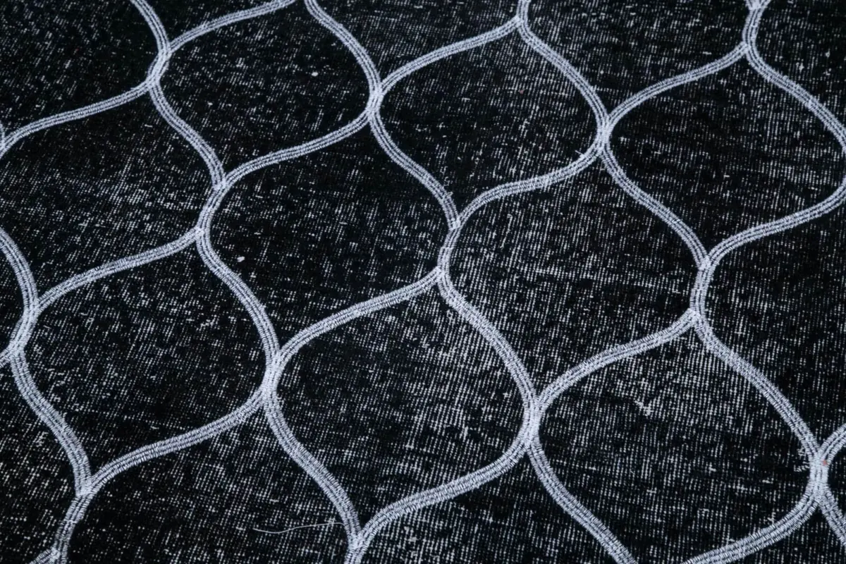 Modern Halı- Siyah Pamuk Üzerine Yün El Dokuma Halı-142x360 - Görsel 6